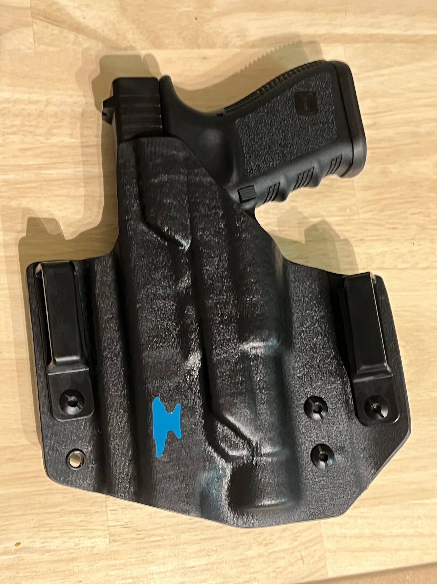Concealment Outside the Wastband Holsters